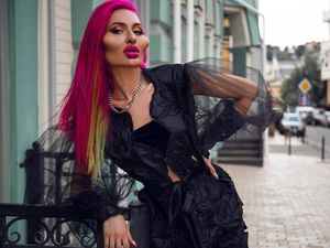 7 Penampakan Selebgram dengan Pipi Mancung, Saking Anehnya Dihujat Netizen 7 Penampakan Selebgram dengan Pipi Mancung, Saking Anehnya Dihujat Netizen