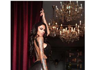 Foto: Model Playboy yang Puasa Bercinta & Pilih Seks Virtual di Masa Pandemi