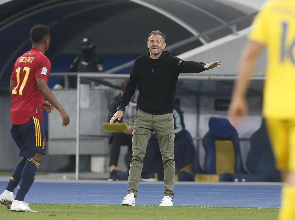 Spanyol Kalah, Luis Enrique Tak Mau Salahkan De Gea Spanyol Kalah, Luis Enrique Tak Mau Salahkan De Gea