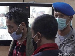Cerita Getir Aktivis Antimasker Banyuwangi Berujung Pakai Masker Sebelum Ditahan