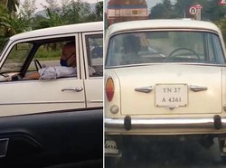 Bikin Geger! Video Mobil Tua Santuy Melaju Tanpa Sopir