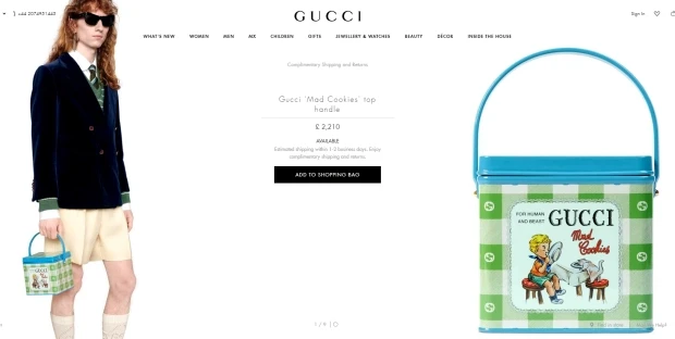 n tas kotak makan siang itu dibanderol 2.210 pounsterling atau sekitar Rp.42 juta