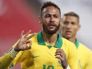 Lewati Rekor Ronaldo, Neymar Kini Cuma Kalah dari Pele