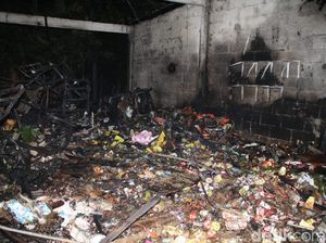 1 Ruko Sembako di Pasar Pelem Blora Kebakaran