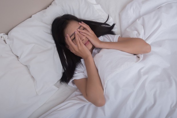 kurang tidur bisa menyebabkan perut buncit