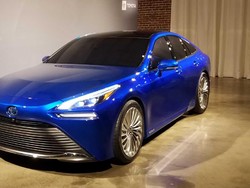 Sempat Dilirik Jokowi, Mirai Fuel Cell Kapan Dirilis di RI?