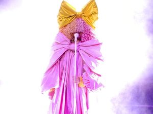Adu Gaya Artis di Billboard Music Awards, Lizzo dan Sia Paling Nyentrik Adu Gaya Artis di Billboard Music Awards, Lizzo dan Sia Paling Nyentrik