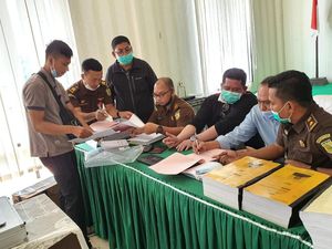 Kasus Laporan Usaha Tambang Palsu P21, Polri Serahkan Bos PT Bososi ke Kejari Kasus Laporan Usaha Tambang Palsu P21, Polri Serahkan Bos PT Bososi ke Kejari
