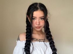 Siapa Bella Poarch, Viral Bertemu Blackpink? Ini 7 Fakta Sang Artis TikTok