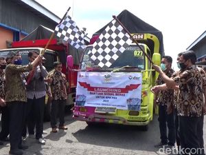 Bulog Kembali Distribusikan Beras Bansos Lebih 1.000 Ton untuk PKH Banyuwangi Bulog Kembali Distribusikan Beras Bansos Lebih 1.000 Ton untuk PKH Banyuwangi