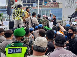 Demo Omnibus Law Digelar di Banyumas, Bupati Tolak Teken Dukungan Penolakan