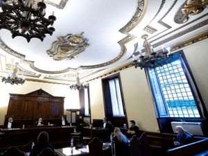 Dua Pastor Diadili dalam Sidang Pelecehan Seksual Pertama Vatikan