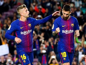 Eks Barca Ini Bilang Messi Bukan Pemain Terbaik dalam Sejarah