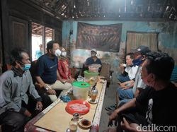 Ipong Pilih Dekati Masyarakat Saat Ngopi Bareng