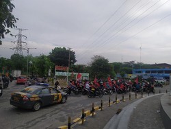 Unjuk Rasa Selesai, Buruh Tinggalkan Kawasan Industri JIEP Pulogadung