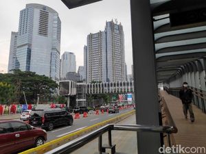 Pandemi COVID-19 Bikin IMF Proyeksi Ekonomi RI minus 1,5%