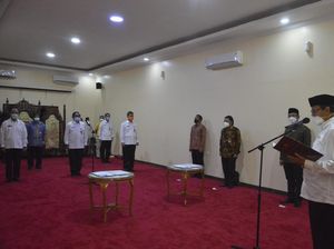 Setahun Dijabat Plt, Gubernur Banten Lantik Kadindik-6 Pejabat Eselon II