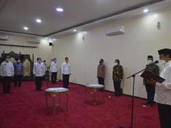Setahun Dijabat Plt, Gubernur Banten Lantik Kadindik-6 Pejabat Eselon II