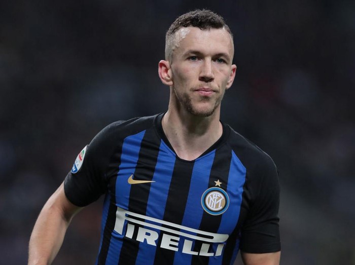 MILAN, ITALY - APRIL 27:  Ivan Perisic of FC Internazionale looks on during the Serie A match between FC Internazionale and Juventus at Stadio Giuseppe Meazza on April 27, 2019 in Milan, Italy.  (Photo by Emilio Andreoli/Getty Images)