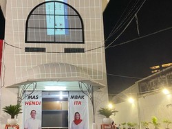 Paslon Pilkada Hendi-Ita Kampanye Pakai Video Mapping & Hologram