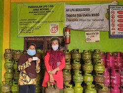Berkat Kartu Joko, Warga Bengkulu Beli LPG Sesuai Harga Eceran