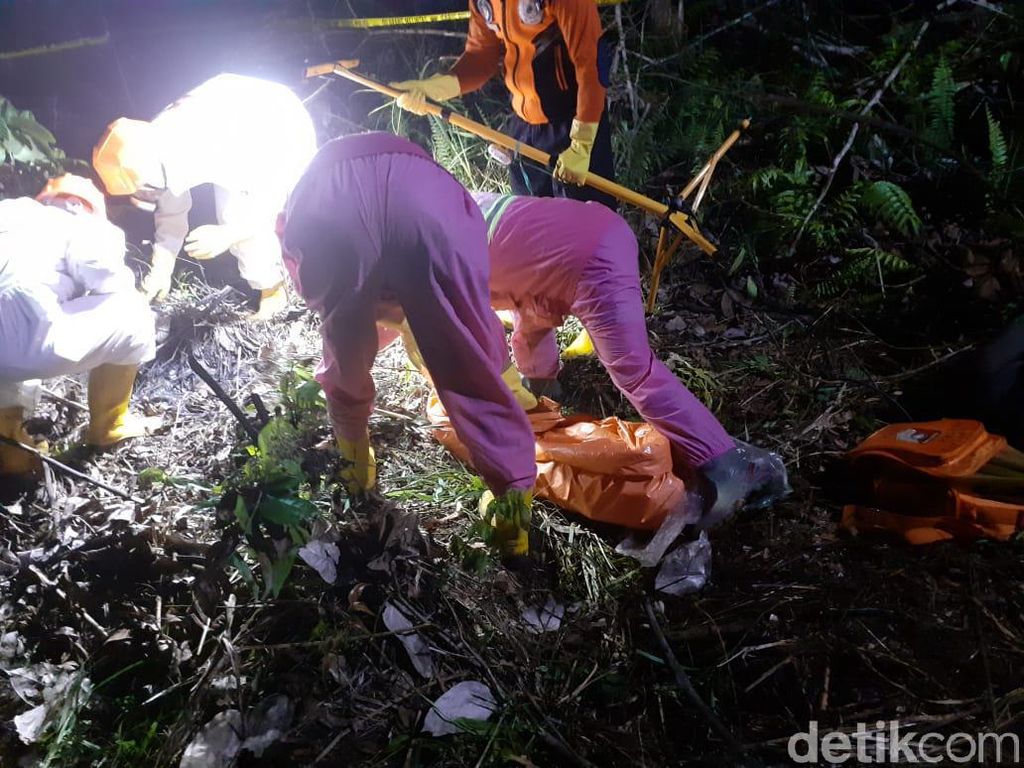 Hilang Sebulan Bawa Uang-Emas, Nenek Sewa Ditemukan Tewas di Hutan Kaltim Hilang Sebulan Bawa Uang-Emas, Nenek Sewa Ditemukan Tewas di Hutan Kaltim
