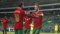 Jota membobol gawang Swedia pada September 2020. Portugal dibawa menang 3-0 dalam laga UEFA Nations League itu, Jota membukukan brace. (Foto: AP/Armando Franca)