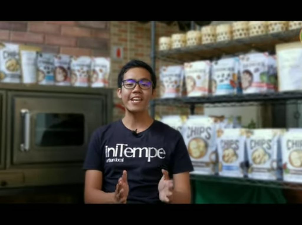 Pria 24 Tahun Ini Sukses Bisnis Tempe Kekinian di Bali Pria 24 Tahun Ini Sukses Bisnis Tempe Kekinian di Bali