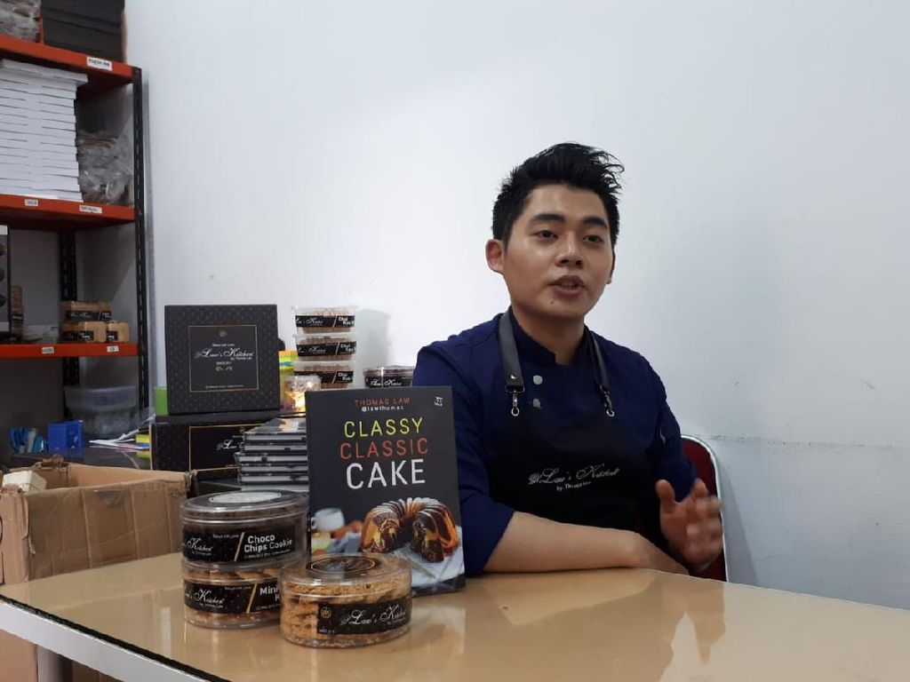 Bikin Marmer Cake Bersama Chef Thomaz Law Bikin Marmer Cake Bersama Chef Thomaz Law
