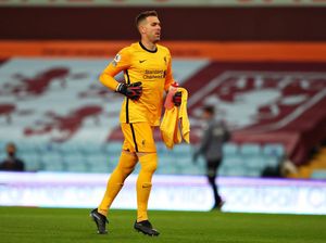 Everton Vs Liverpool: Lebih Sering Blunder Pickford atau Adrian? Everton Vs Liverpool: Lebih Sering Blunder Pickford atau Adrian?