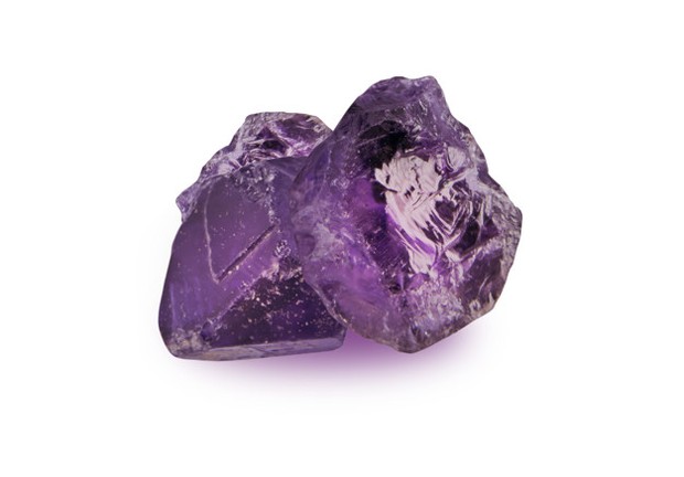 Amethyst dikenal mampu memberikan efek detoksifikasi pada tubuh pemakainya