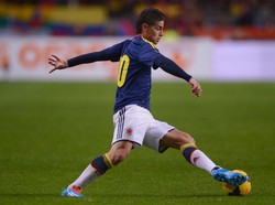 James pernah juga jadi juara bersama Porto di Portugal dan Banfield, klub keduanya di Argentina (Getty Images/Julian Finney)