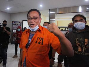 Andi Arief, Fadli Zon dan 18 Tokoh Jadi Penjamin Jumhur Hidayat Andi Arief, Fadli Zon dan 18 Tokoh Jadi Penjamin Jumhur Hidayat