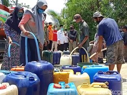 Perjuangan Warga 23 Desa di Pasuruan Melawan Kekeringan