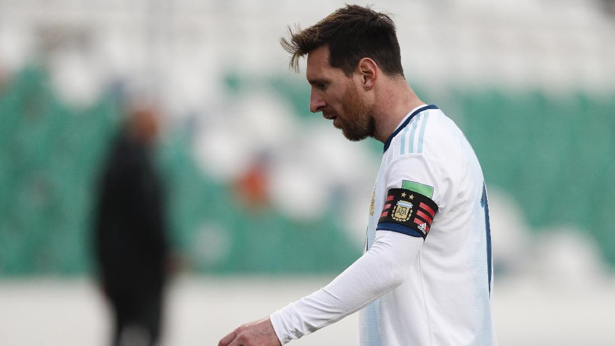 Lionel Messi siap main saat Argentina menghadapi Paraguay (Foto: Juan Karita/AP)