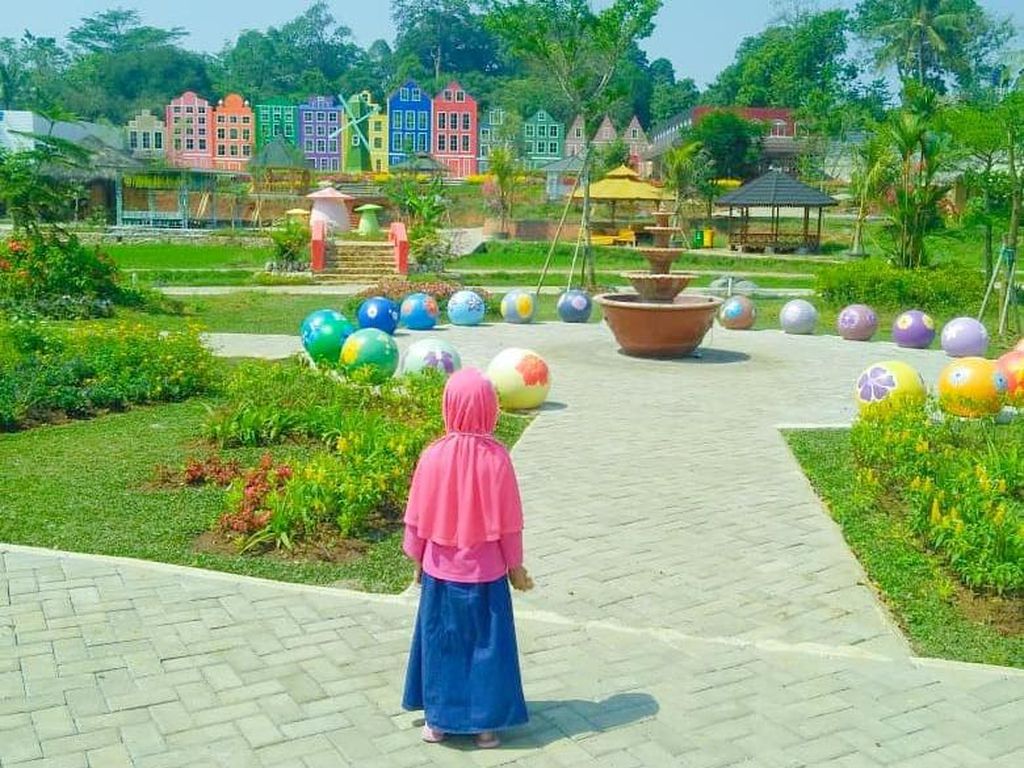 Potret Eropa di Serang Potret Eropa di Serang