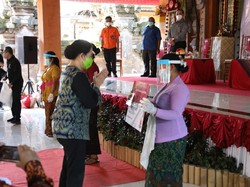 Ketua DPR, Mensos, & Menteri PPA Beri Bantuan Sosial ke Kabupaten Badung