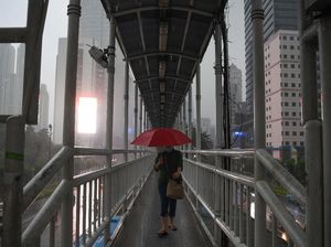 BMKG: Waspada Potensi Hujan di Jaksel dan Jaktim Sore hingga Jelang Malam