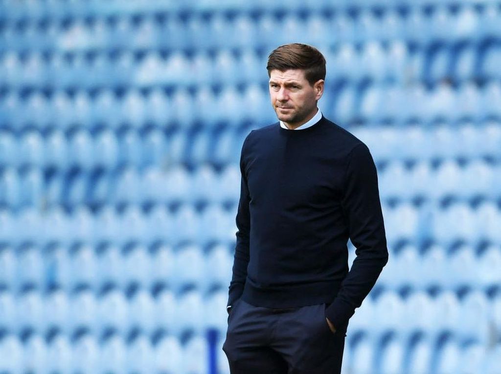 Jika Klopp Pergi, Baiknya Gerrard Jangan Langsung Jadi Pengganti Jika Klopp Pergi, Baiknya Gerrard Jangan Langsung Jadi Pengganti