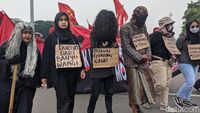 Tatkala Para Dukun Ikutan Demo