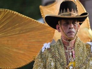 Petisi Demonstran ke Jerman Persoalkan Kekuasaan Raja Thailand Petisi Demonstran ke Jerman Persoalkan Kekuasaan Raja Thailand