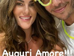 Nah Lho! Valentino Rossi Positif Corona Gegara Hadiri Pesta Ultah Pacarnya?