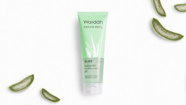 Wardah Nature Daily Aloe Hydramild Gel skincare serbaguna