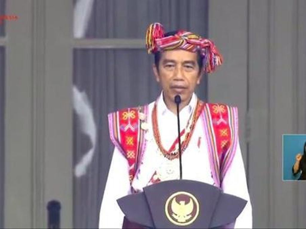 Video Ray Rangkuti: Jokowi Cenderung Adopsi Gaya Kepemimpinan Soeharto Video Ray Rangkuti: Jokowi Cenderung Adopsi Gaya Kepemimpinan Soeharto