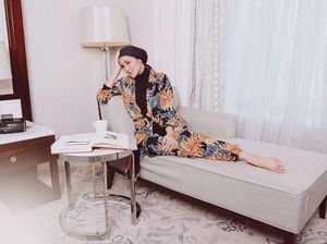 Gaya Mewah Olla Ramlan Saat Kulineran