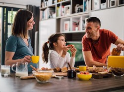 Sarapan Bisa Bikin Bahagia, Asal Penuhi Syarat Ini