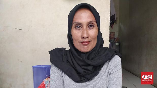 Diana Alcaf ibu rumah tangga