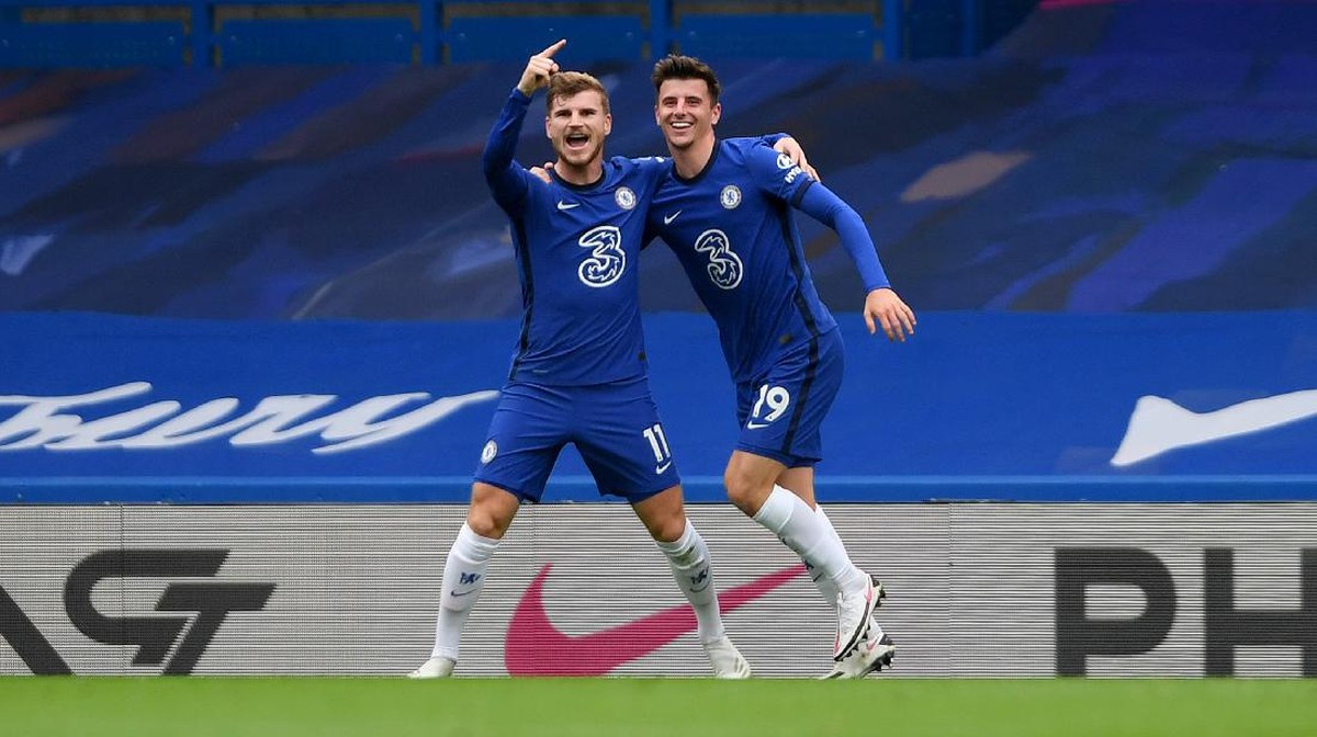 Chelsea diingatkan agar tidak terlena dengan laju positif (Foto: Getty Images/Mike Hewitt)