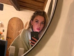 Putri Steve Jobs Ejek iPhone 14 Sama dengan iPhone 13