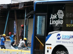 Sempat Dibakar, Halte TransJakarta Mau Disulap Jadi Tongkrongan